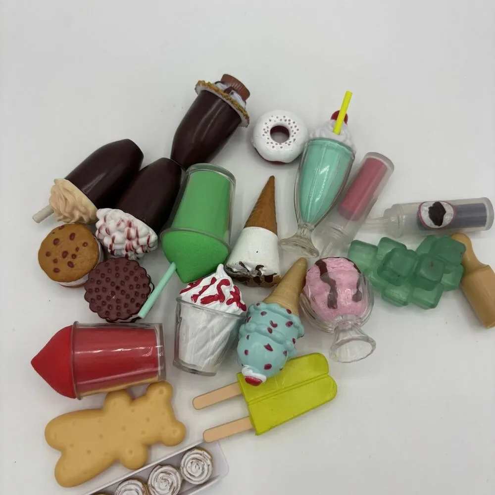 OG Our Generation Sweet Stop Ice Cream Truck 20 Pieces Replacement Accessories